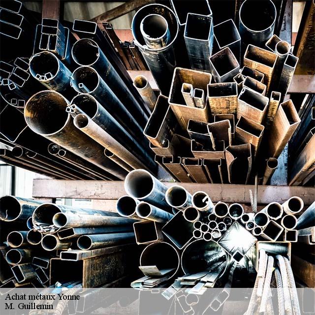 Tubes et barres en métal